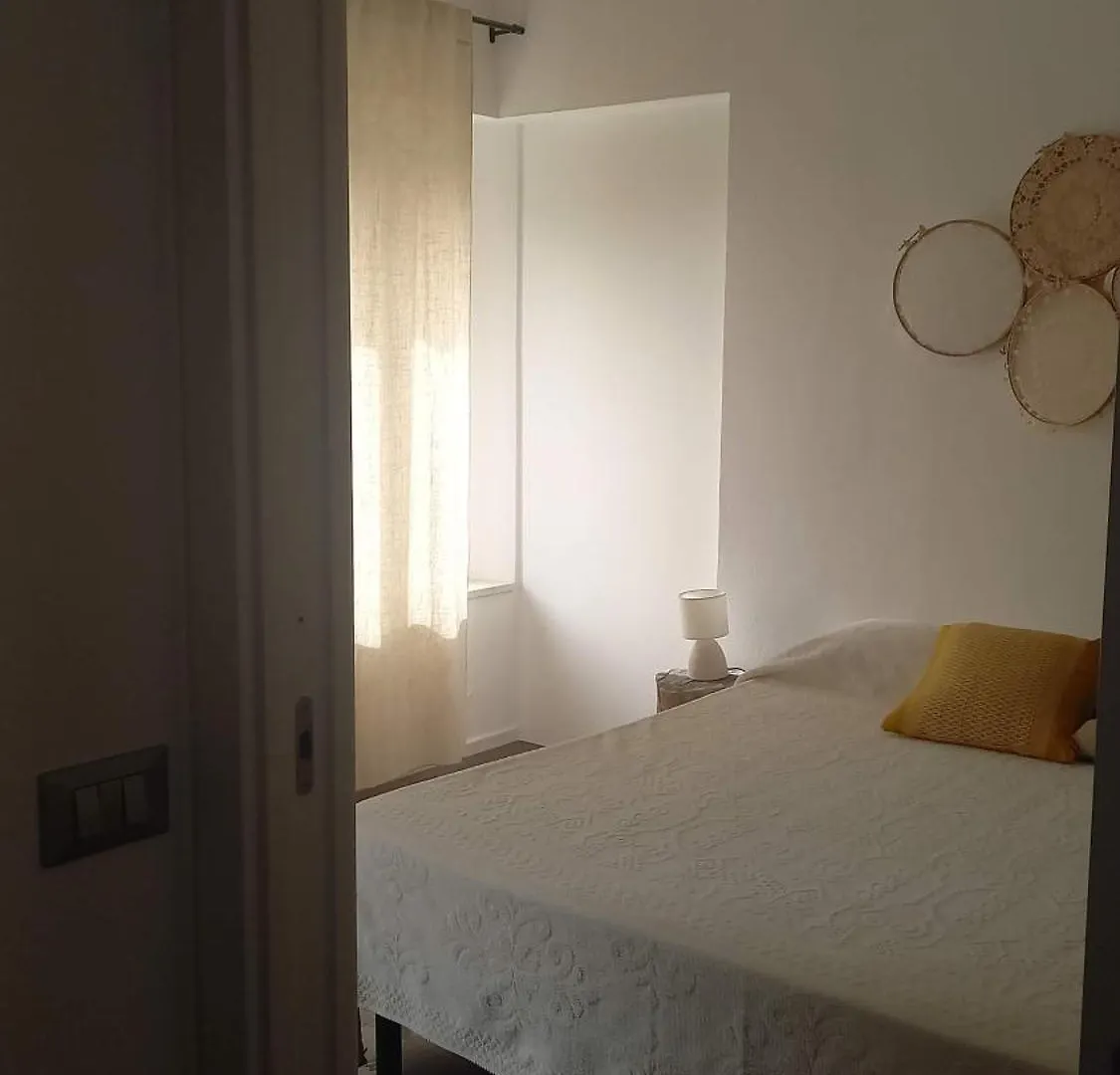 Alojamento de Acomodação e Pequeno-almoço Kepos Room Tortolì Itália