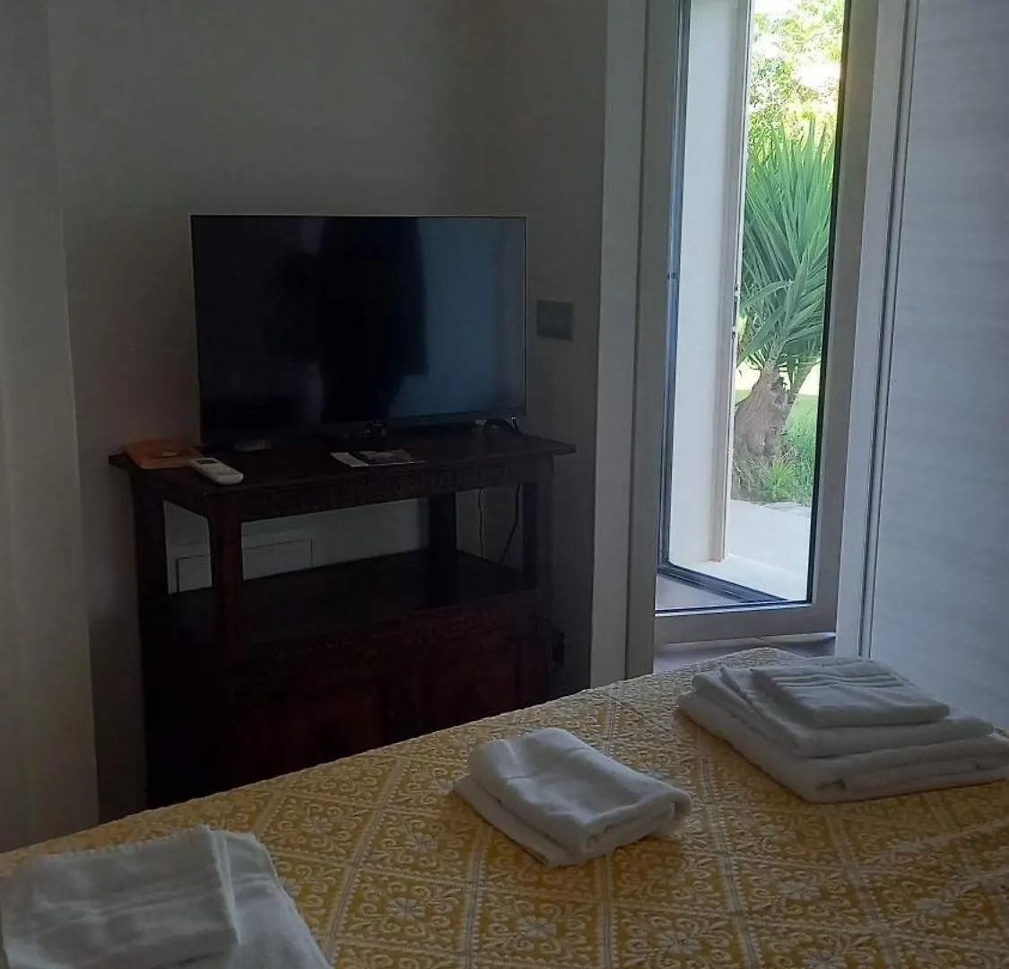 Kepos Room Tortolì Alojamento de Acomodação e Pequeno-almoço